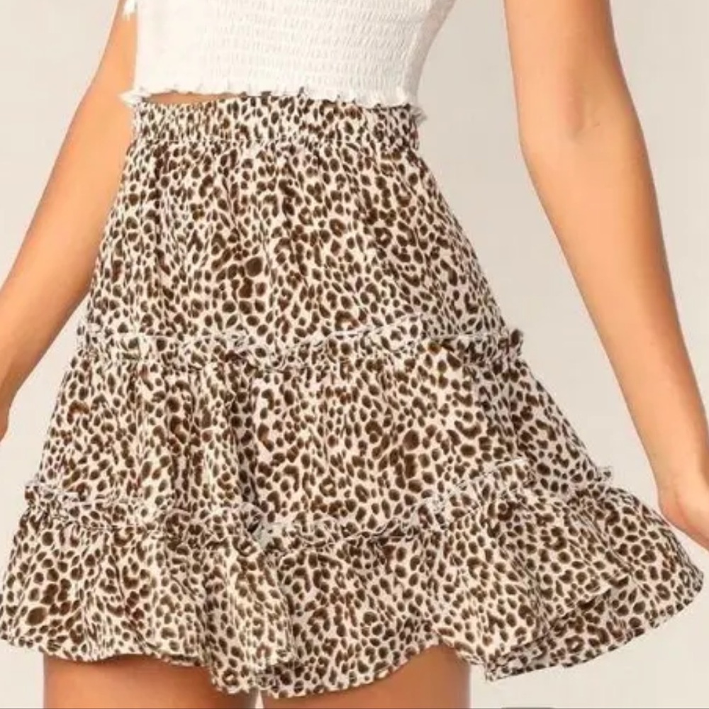 SHEIN ANIMAL PRINT TIERED RUFFLE FLOWY SKATER MINI SKIRT